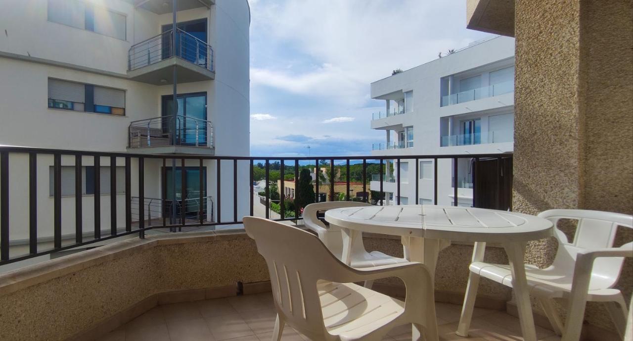Castell Mar Apartment Roses Exterior photo